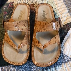 Algeria sandals